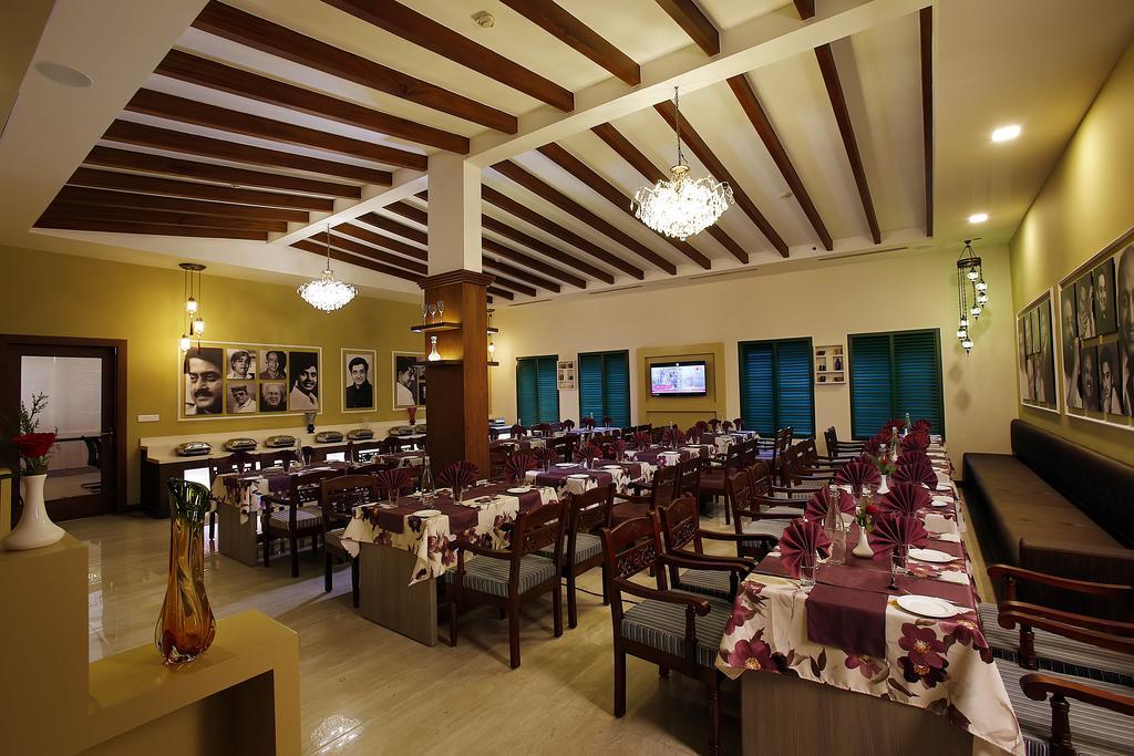 Mammamia Boutique Hotel Kochi Bagian luar foto